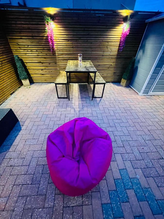 Brand New Modern 3 Bedroom Home Blackpool Exterior photo